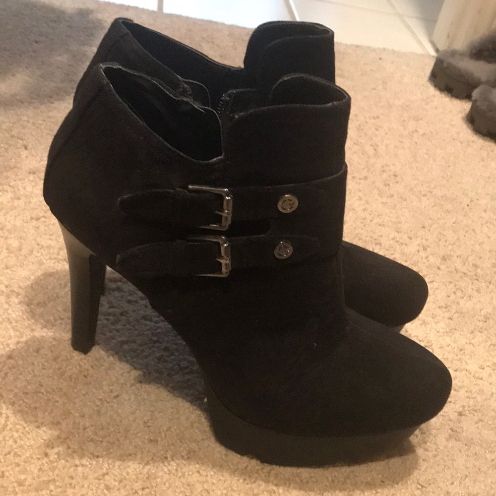 Guess 3 inch black heels